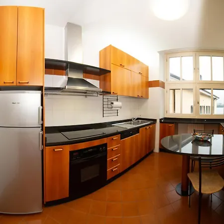 Apartment Little Marina - East Side - Front Malgrate